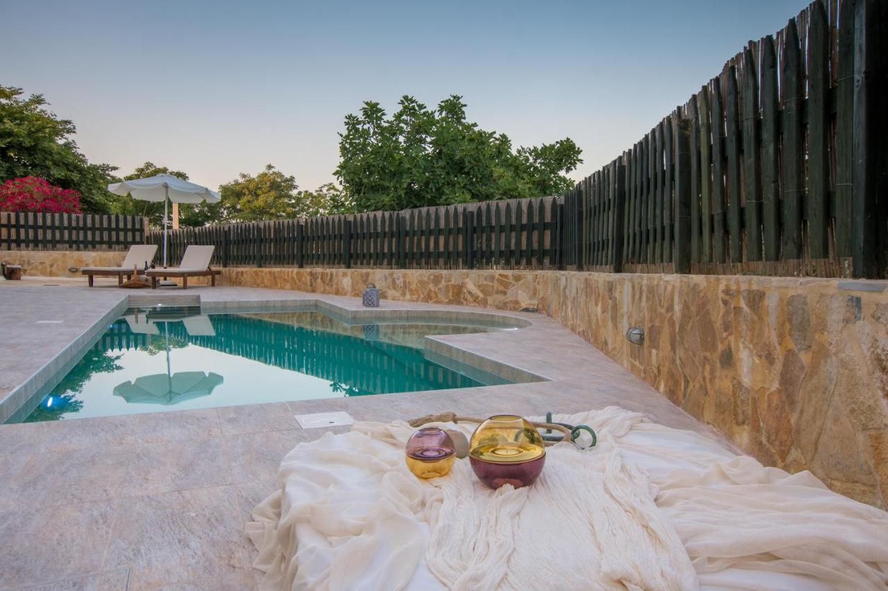 Golden Coast Boutique - Luxury Living Aparthotel Kypseli Exterior photo