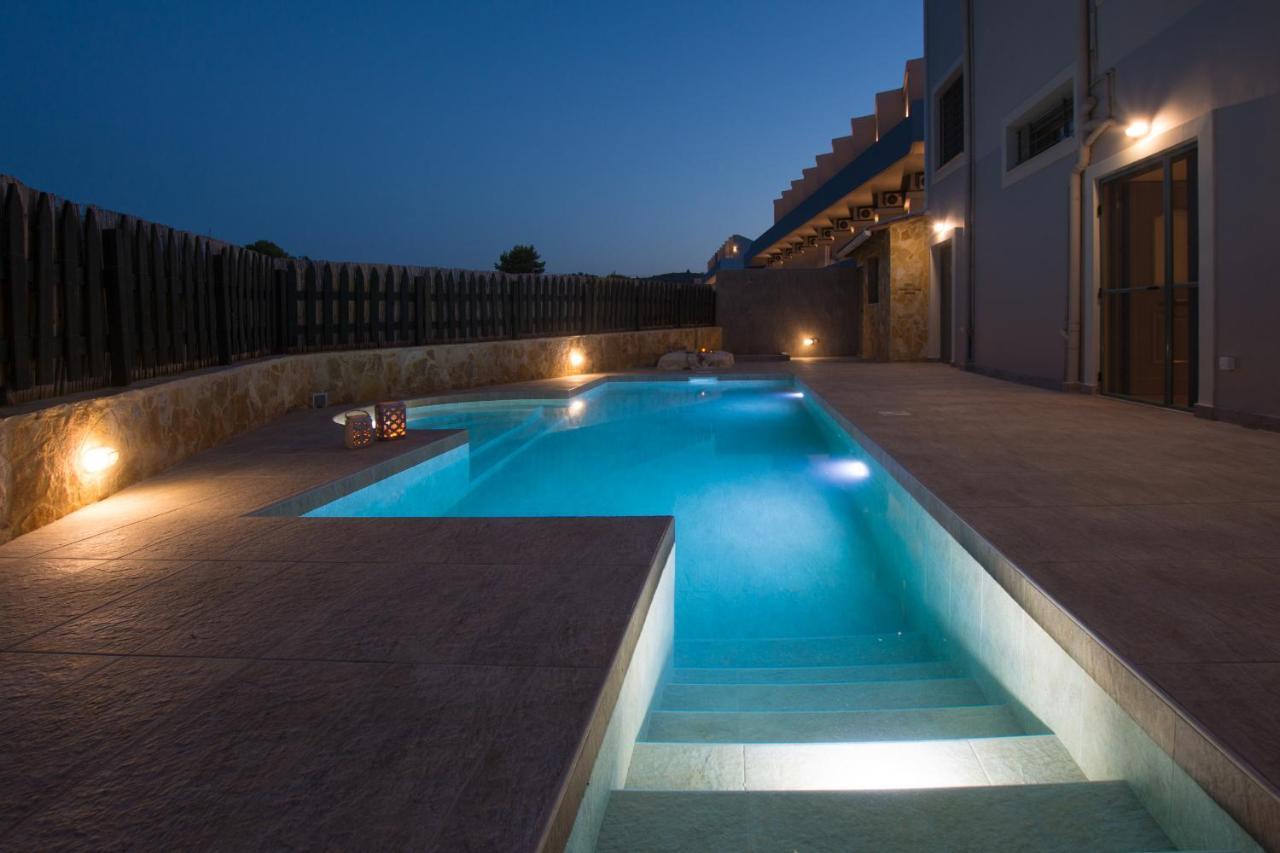 Golden Coast Boutique - Luxury Living Aparthotel Kypseli Exterior photo