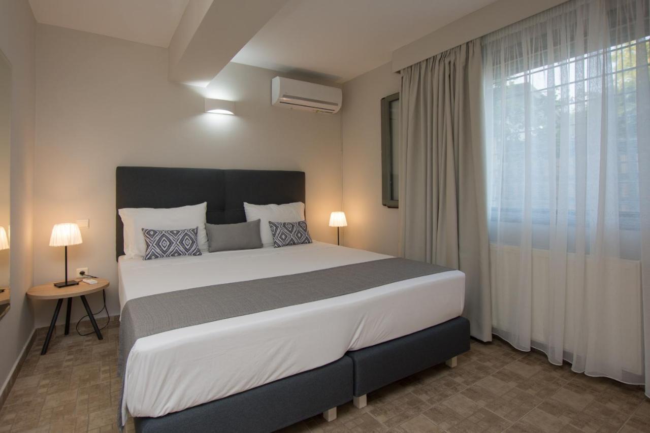 Golden Coast Boutique - Luxury Living Aparthotel Kypseli Exterior photo