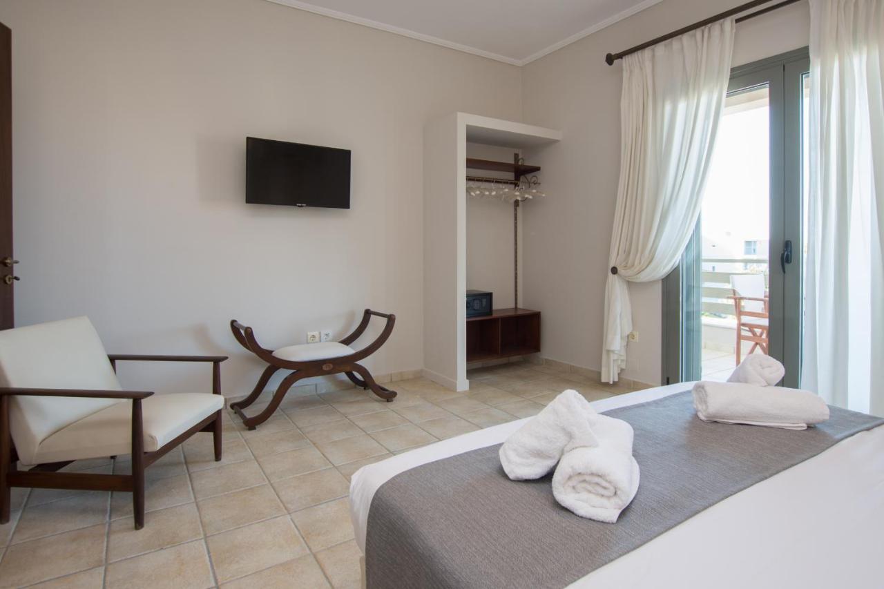 Golden Coast Boutique - Luxury Living Aparthotel Kypseli Exterior photo