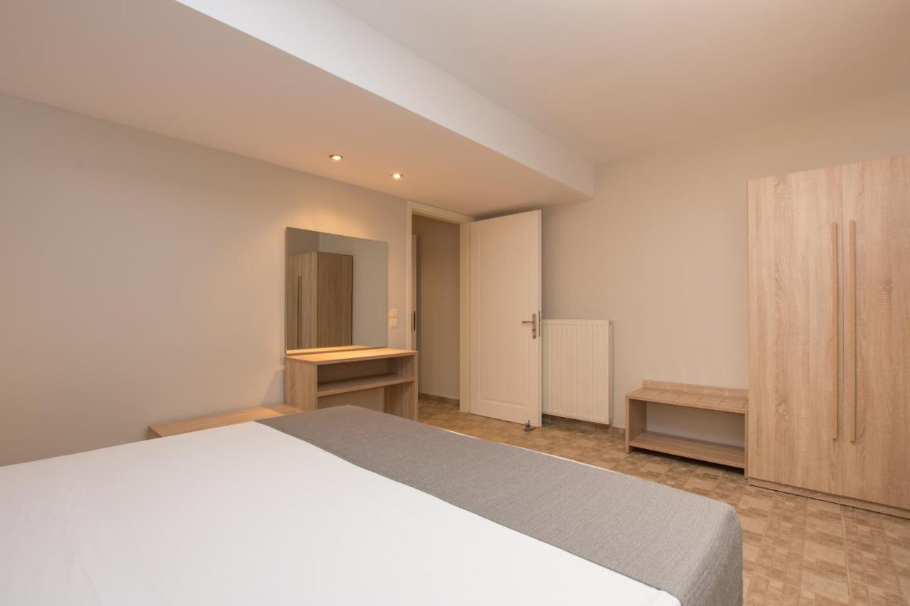 Golden Coast Boutique - Luxury Living Aparthotel Kypseli Exterior photo