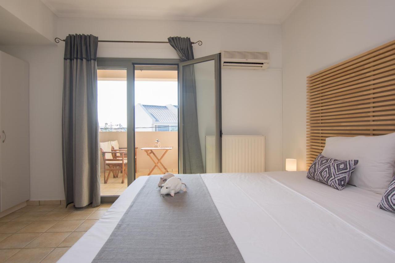 Golden Coast Boutique - Luxury Living Aparthotel Kypseli Exterior photo